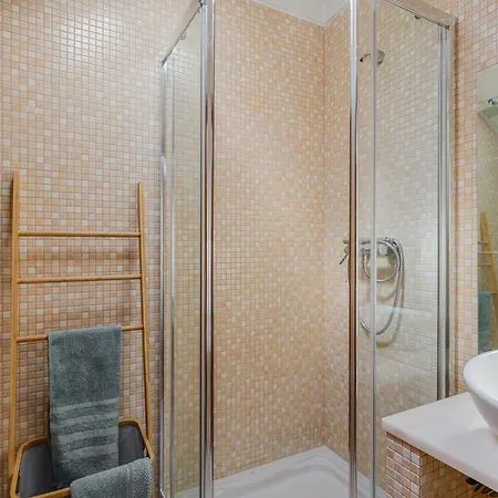 Atalaia Duplex דירה ליסבון